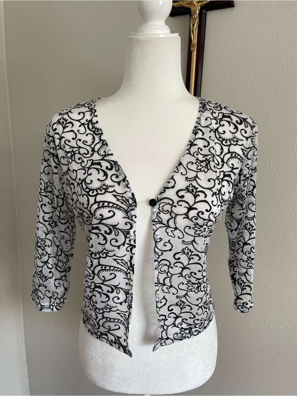 Black and White V-Neck Floral Print Women's Cardigan